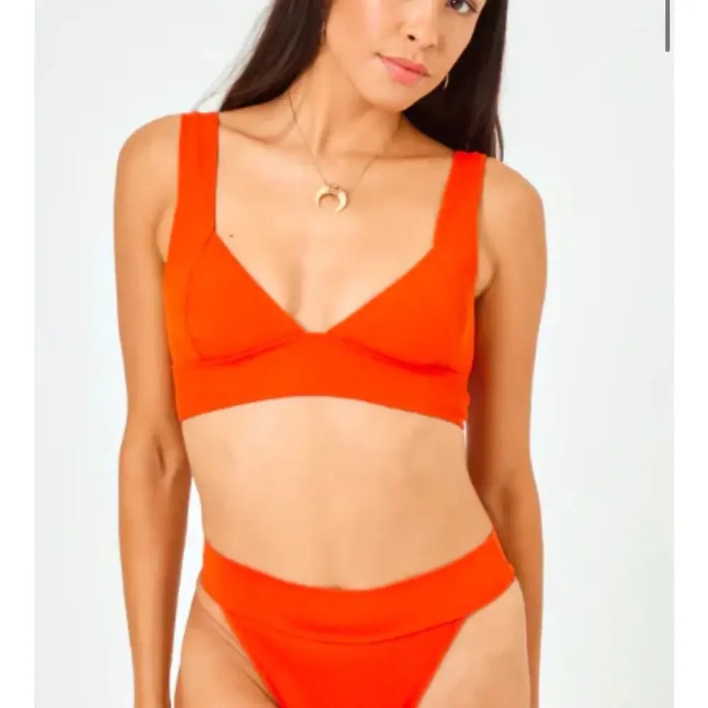 LSPACE HAILEY TOP PIMENTO size large orange